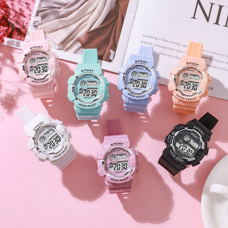 Fashion Kids Watches Luminous  - Outdoor Sport Smart Watch 评论和价格
