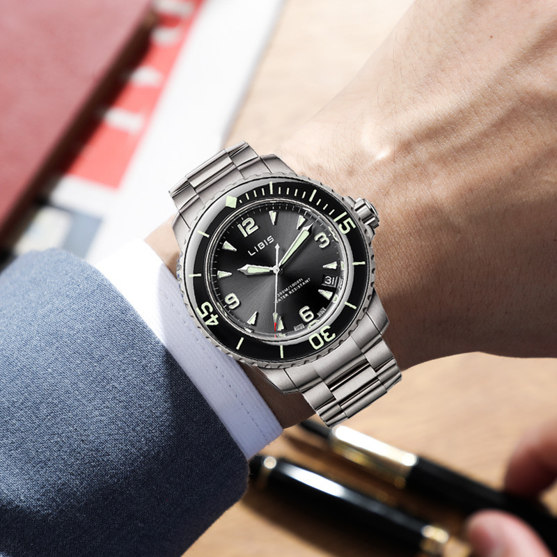Men's Classic Black Disc Quart - Outdoor Sport Smart Watch 评论和价格