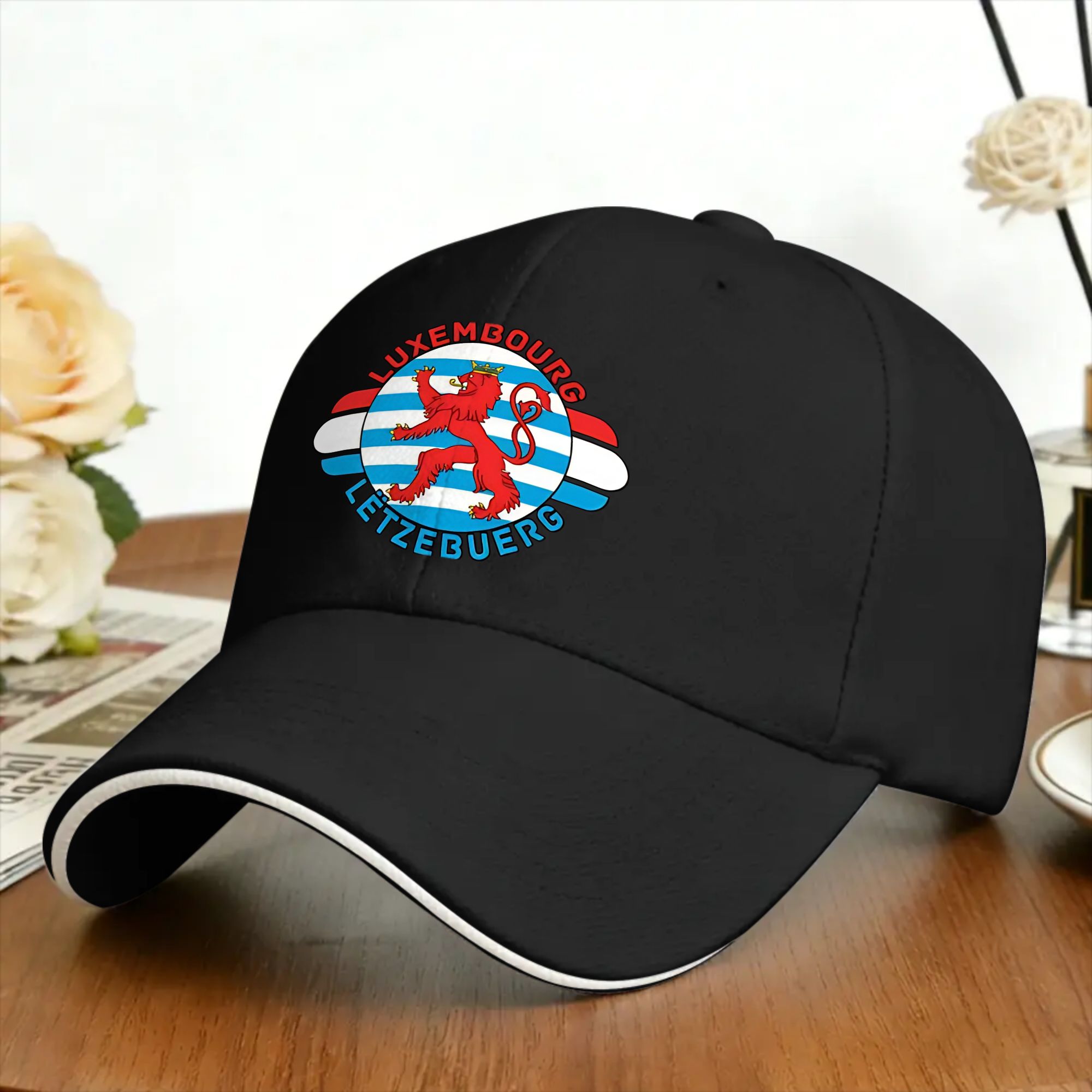 Luxembourg Letzebuerg Emblem C - Outdoor Sport Luxembourg 评论和价格