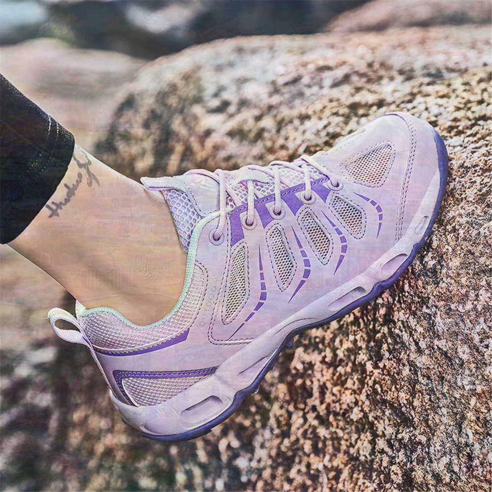 Sumer Round Tip Silver Sneaker - Indoor Sport And Outdoor Sports 评论和价格