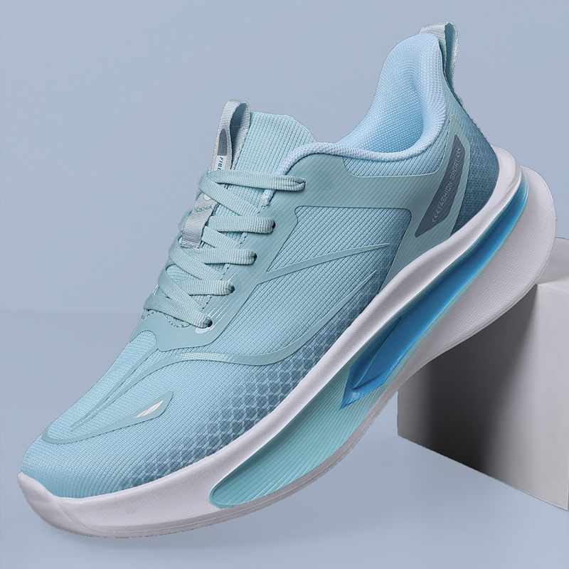 College Weekend Sneakers, Flex - Outdoor Sportsman Group 评论和价格